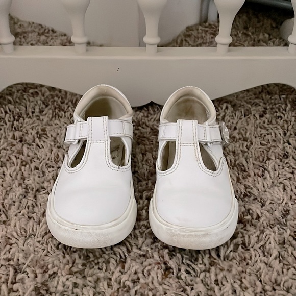 Toddler Girls White Keds Size 7 - Picture 1 of 3